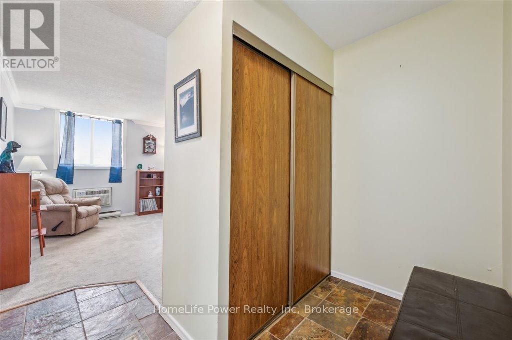 307 - 93 Westwood Road, Guelph, Ontario  N1H 7J7 - Photo 4 - X12134655