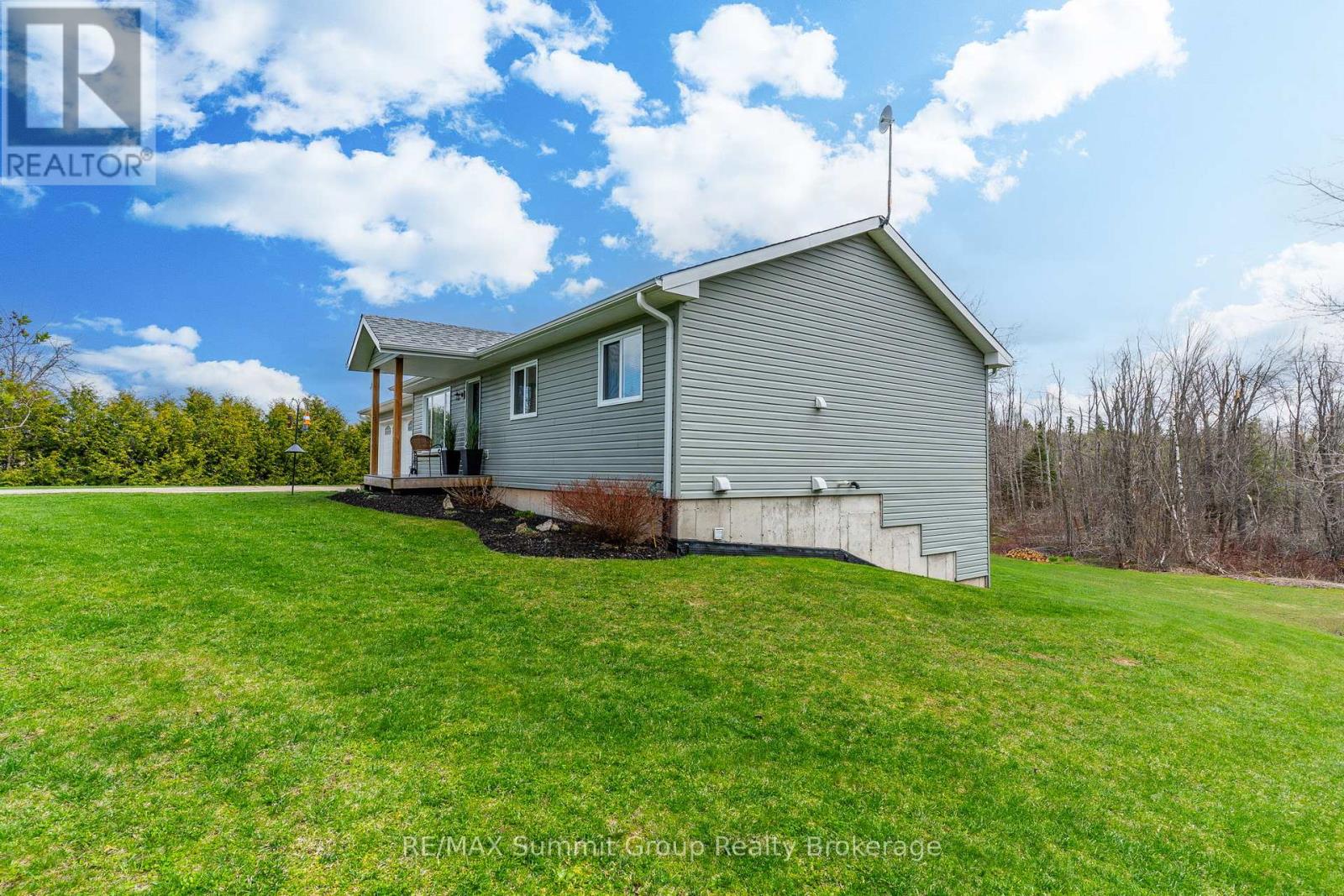 429528 8th Concession B, Grey Highlands, Ontario  N0C 1M0 - Photo 44 - X12134872
