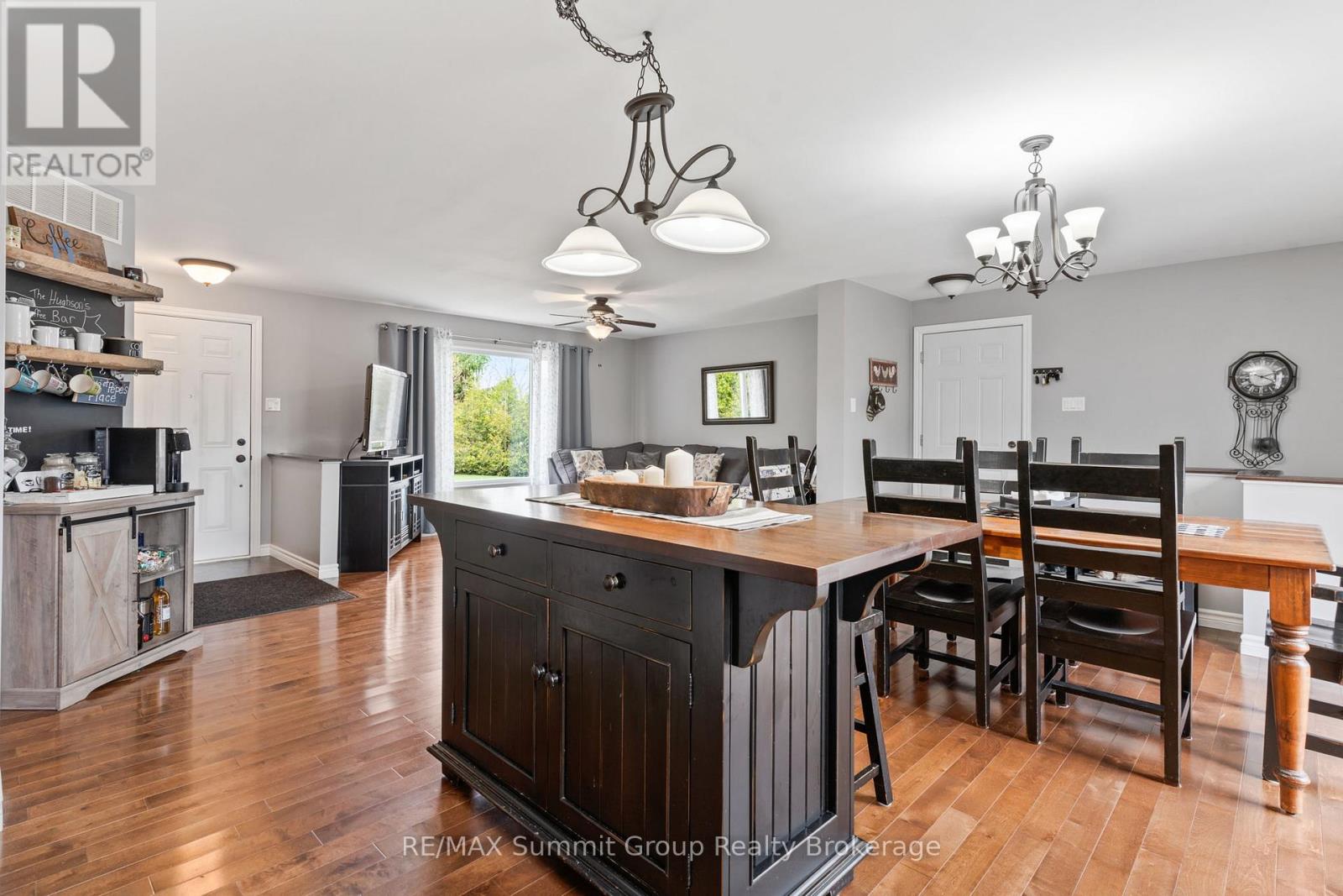 429528 8th Concession B, Grey Highlands, Ontario  N0C 1M0 - Photo 7 - X12134872