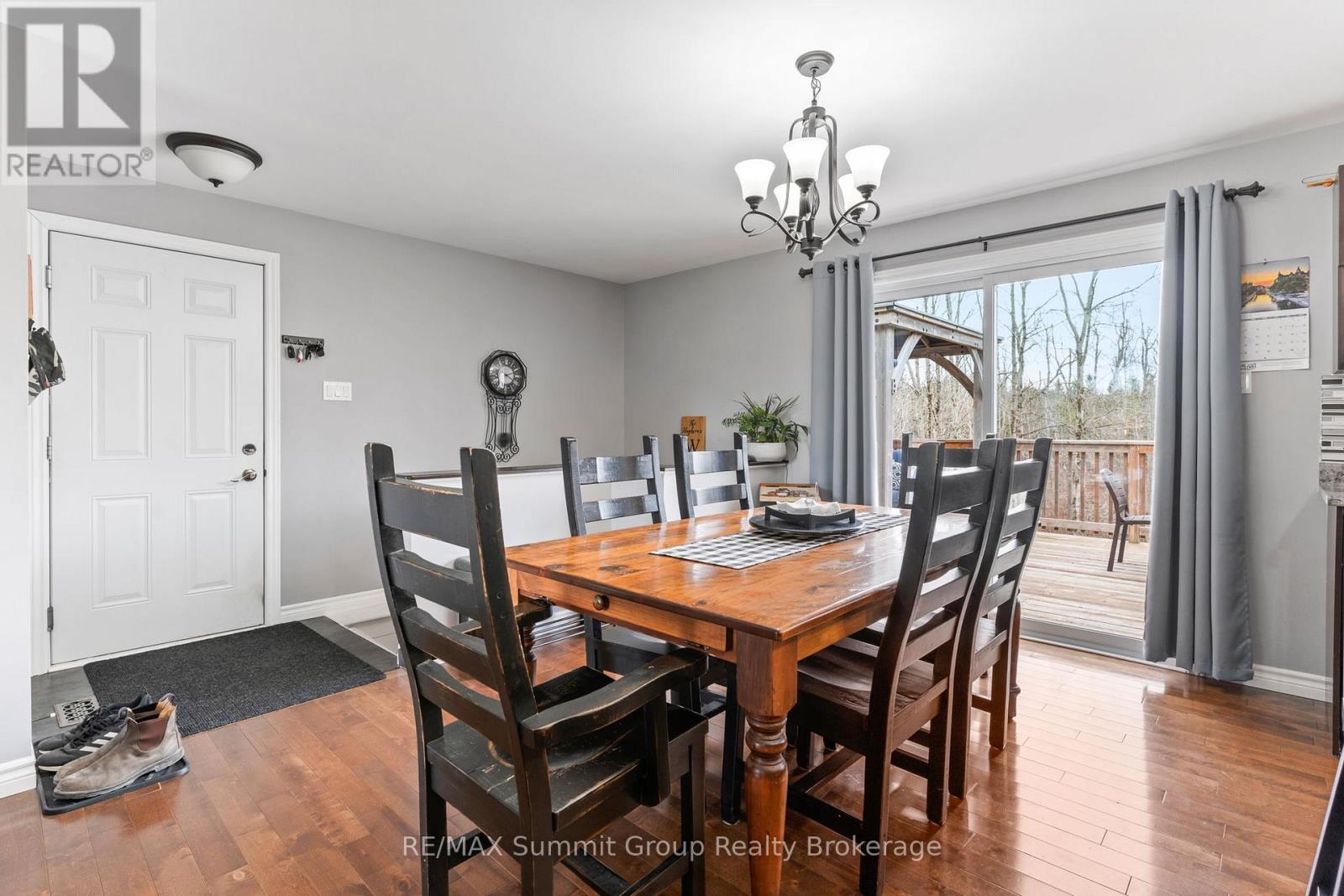 429528 8th Concession B, Grey Highlands, Ontario  N0C 1M0 - Photo 9 - X12134872