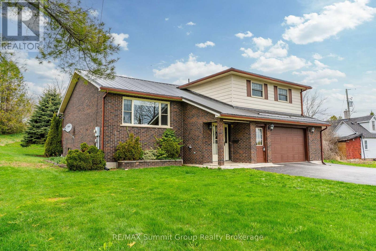 330 MILL BRIDGE ROAD, Grey Highlands, Ontario