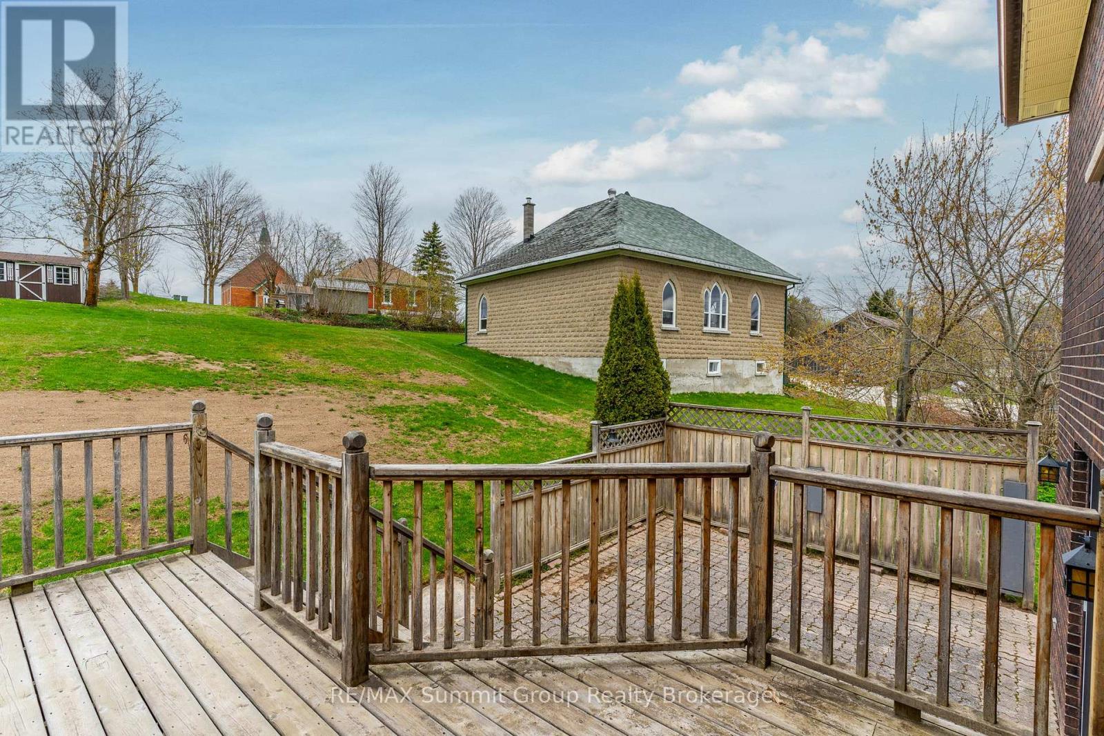 330 Mill Bridge Road, Grey Highlands, Ontario  N0C 1C0 - Photo 28 - X12134921