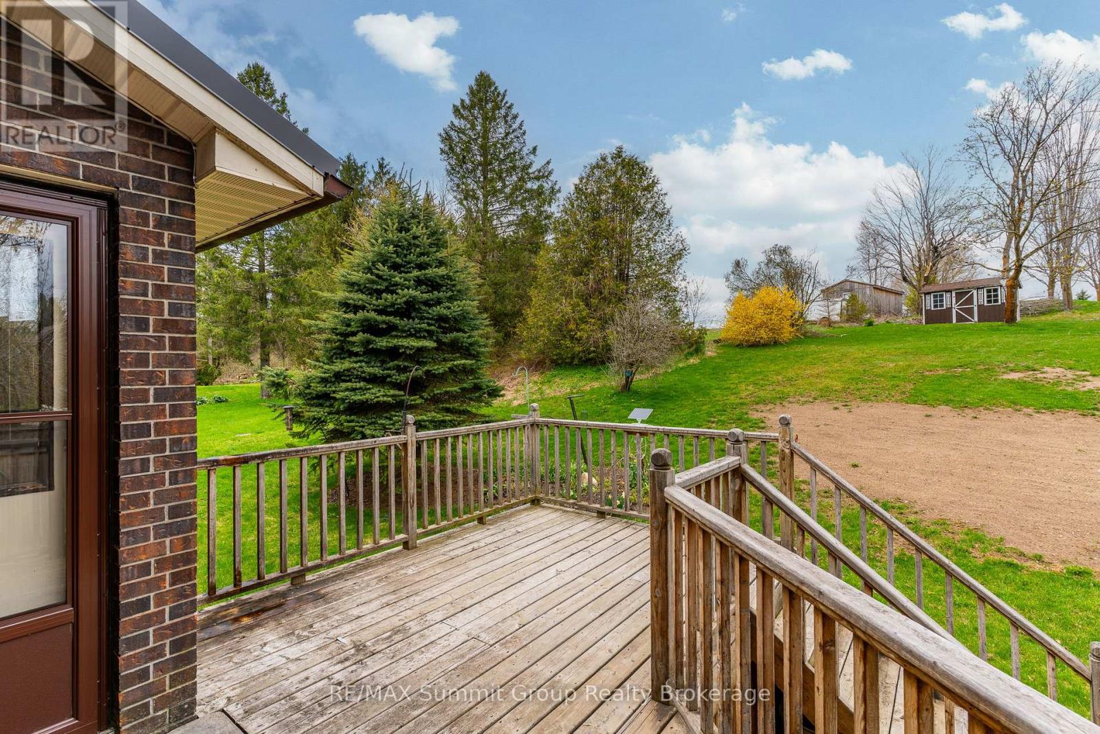 330 Mill Bridge Road, Grey Highlands, Ontario  N0C 1C0 - Photo 29 - X12134921