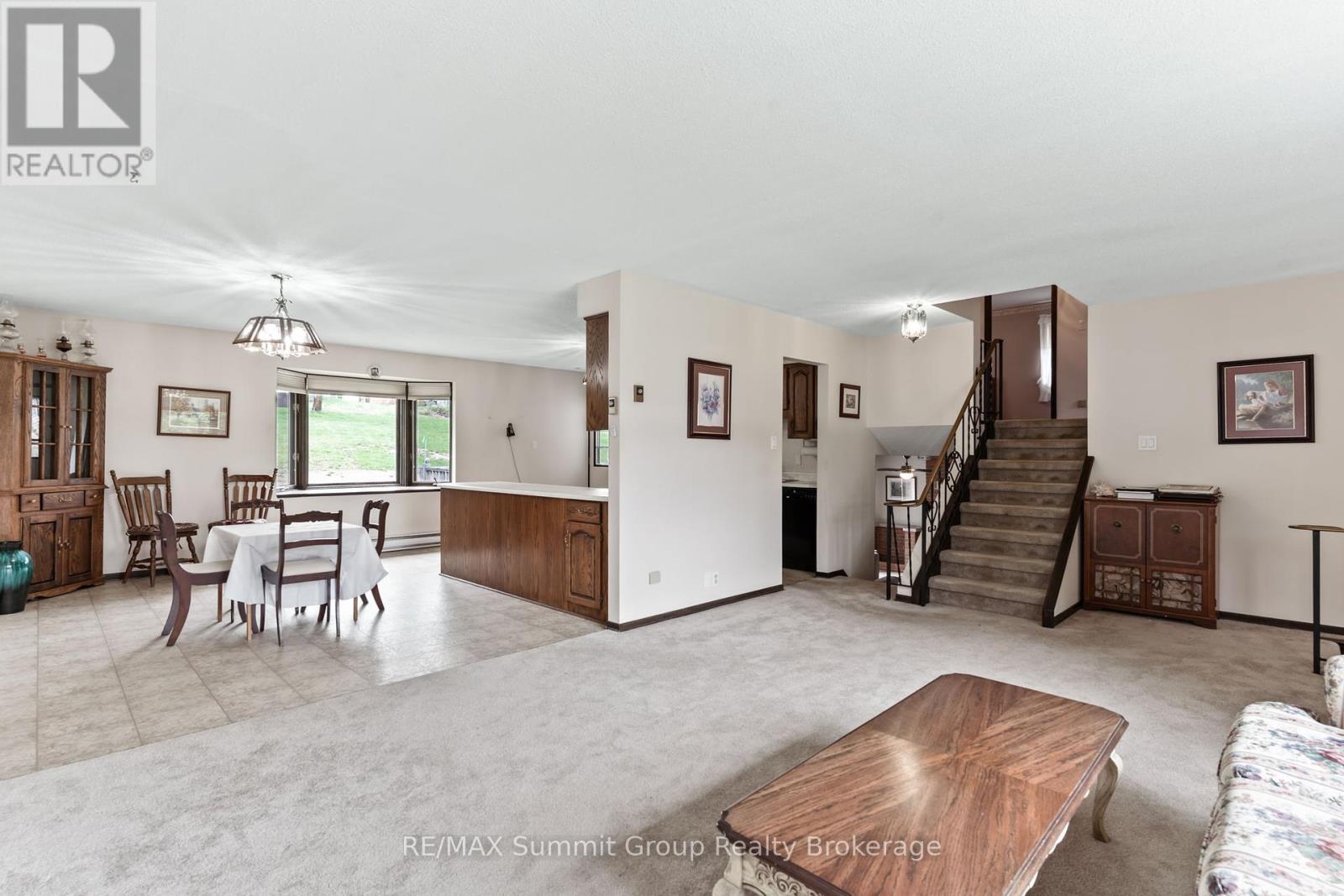 330 Mill Bridge Road, Grey Highlands, Ontario  N0C 1C0 - Photo 5 - X12134921