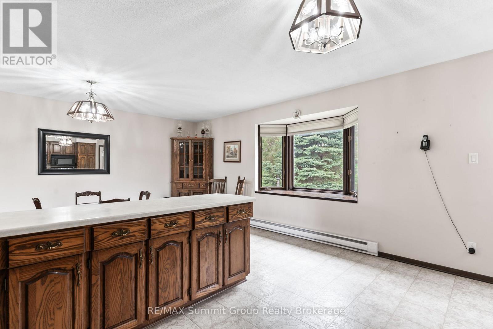 330 Mill Bridge Road, Grey Highlands, Ontario  N0C 1C0 - Photo 7 - X12134921