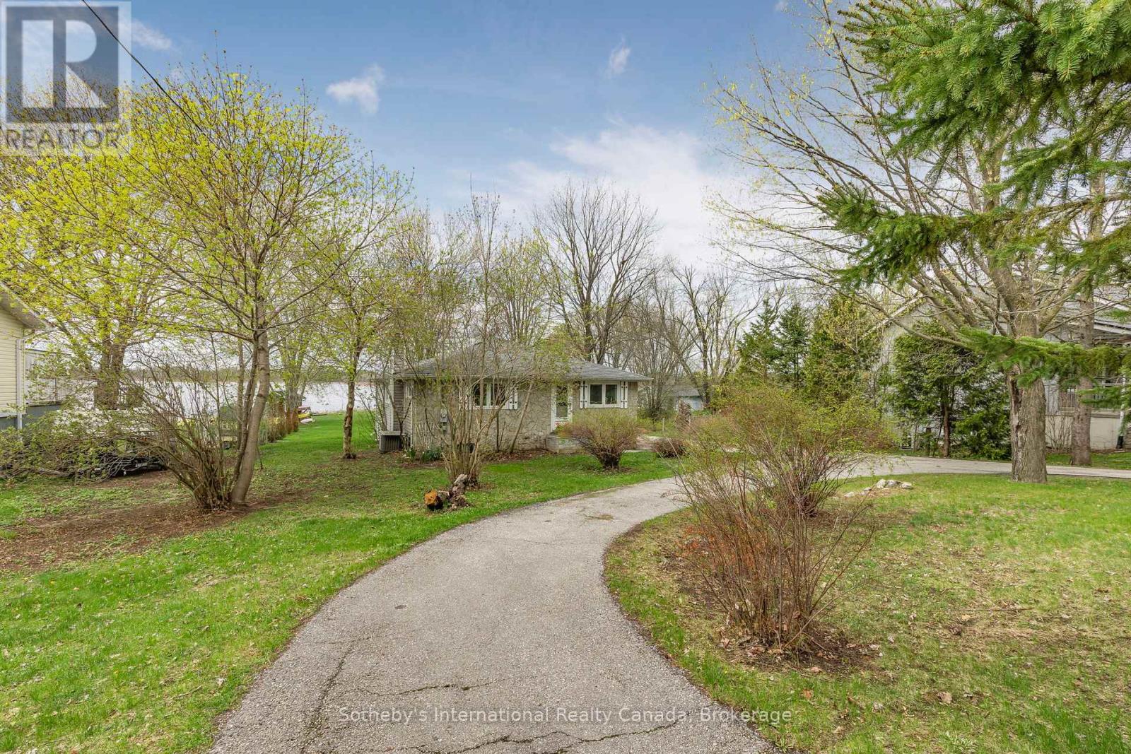 266 Port Hoover Road, Kawartha Lakes, Ontario  K0M 2C0 - Photo 3 - X12135044