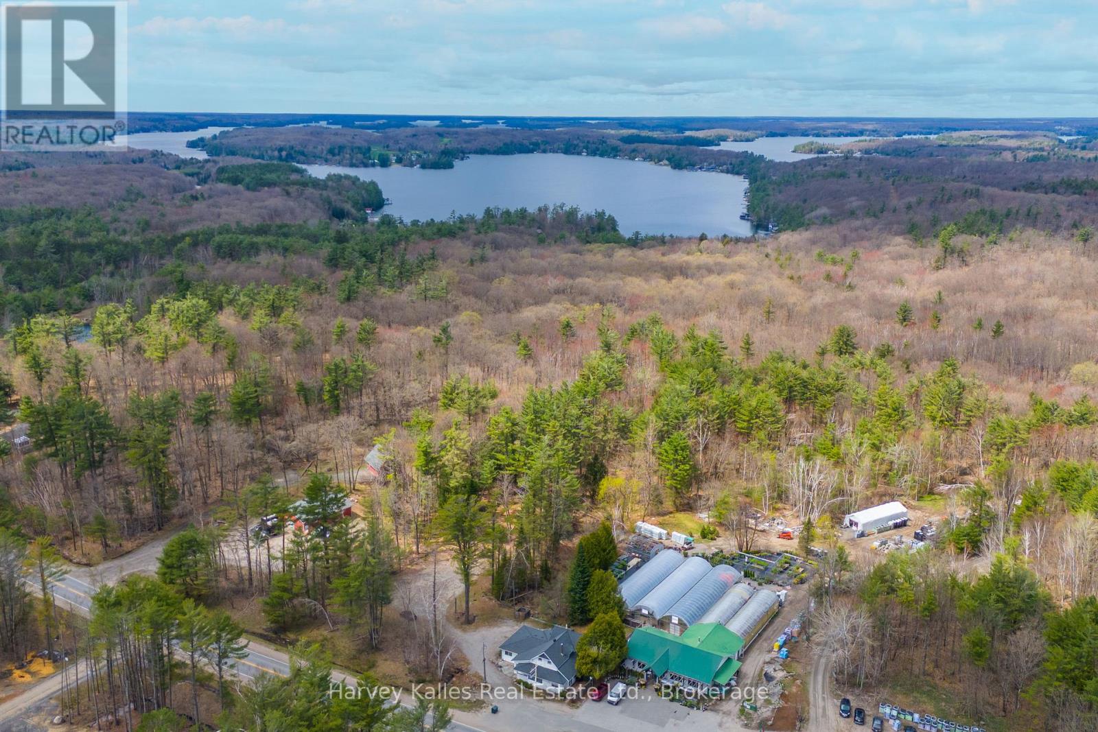 3842 Muskoka Rd 118 W, Muskoka Lakes, Ontario  P0B 1J0 - Photo 25 - X12135085