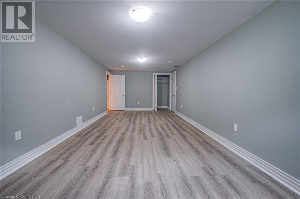 22 Hampton Place, Kitchener, Ontario  N2B 2S3 - Photo 36 - 40724739