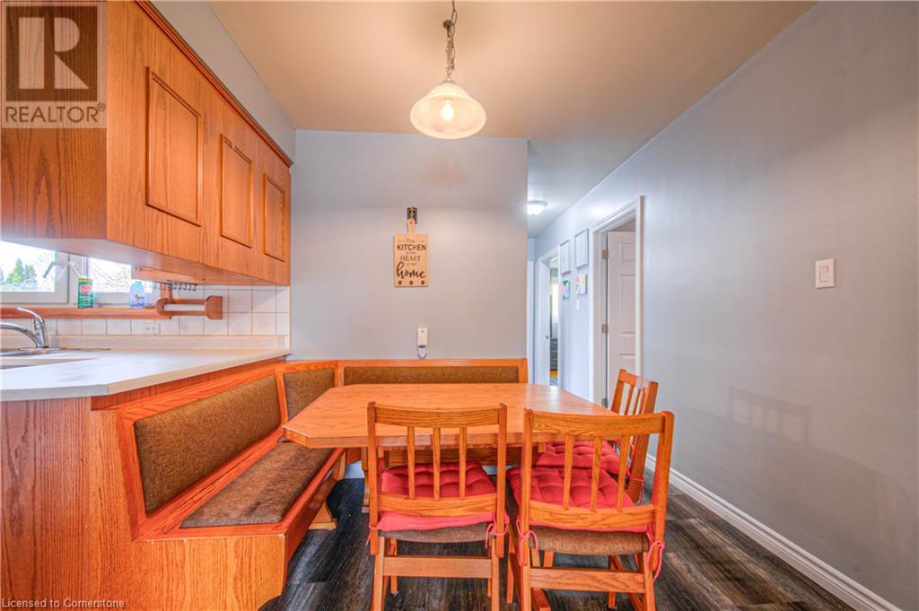 22 Hampton Place, Kitchener, Ontario  N2B 2S3 - Photo 16 - 40726473
