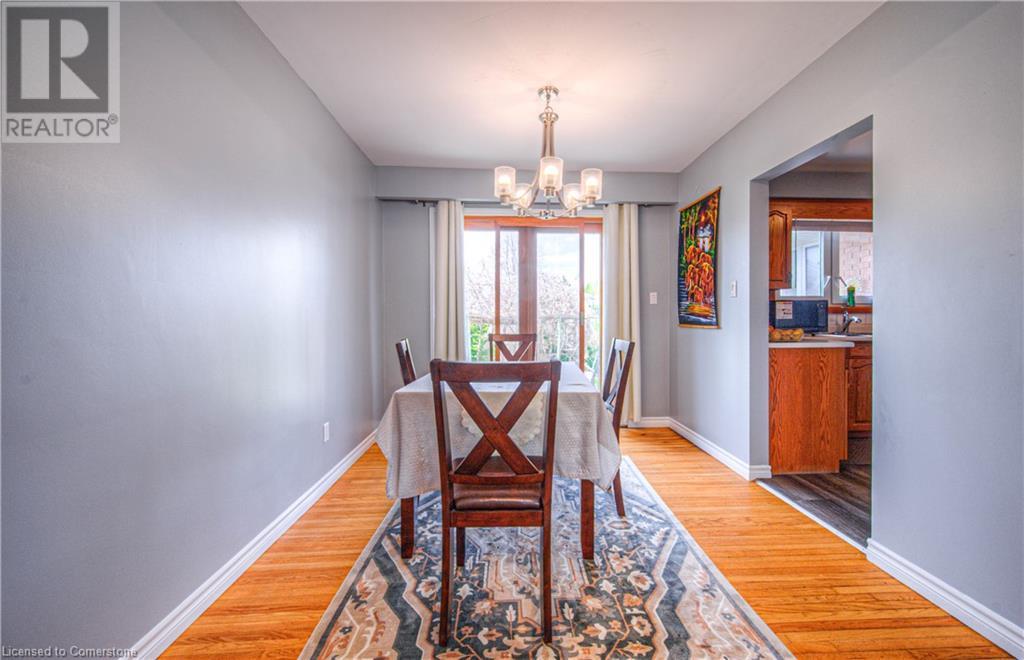 22 Hampton Place, Kitchener, Ontario  N2B 2S3 - Photo 8 - 40726473