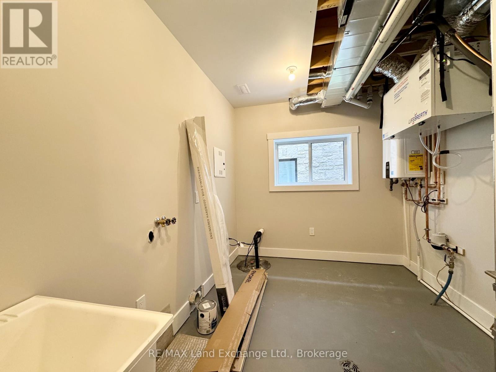 399 Amanda's Way, Saugeen Shores, Ontario  N0H 2C3 - Photo 22 - X12135880