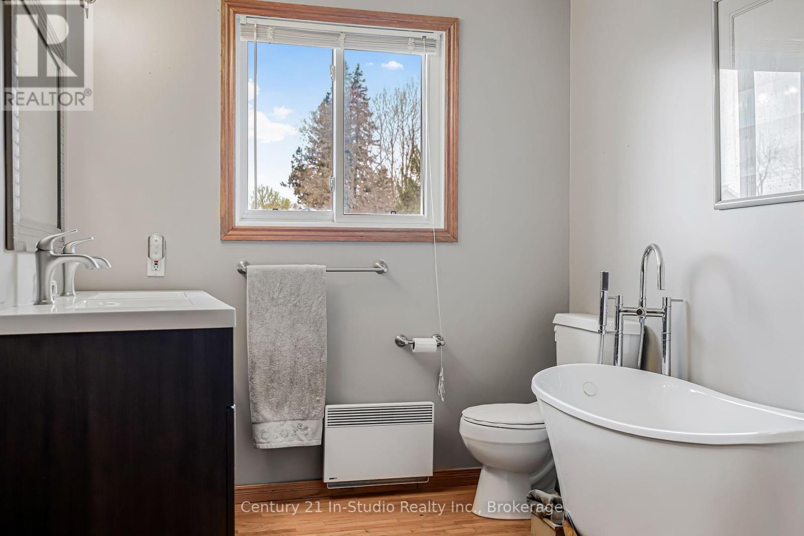 54 George Street, Chatsworth, Ontario  N0H 1G0 - Photo 29 - X12136228