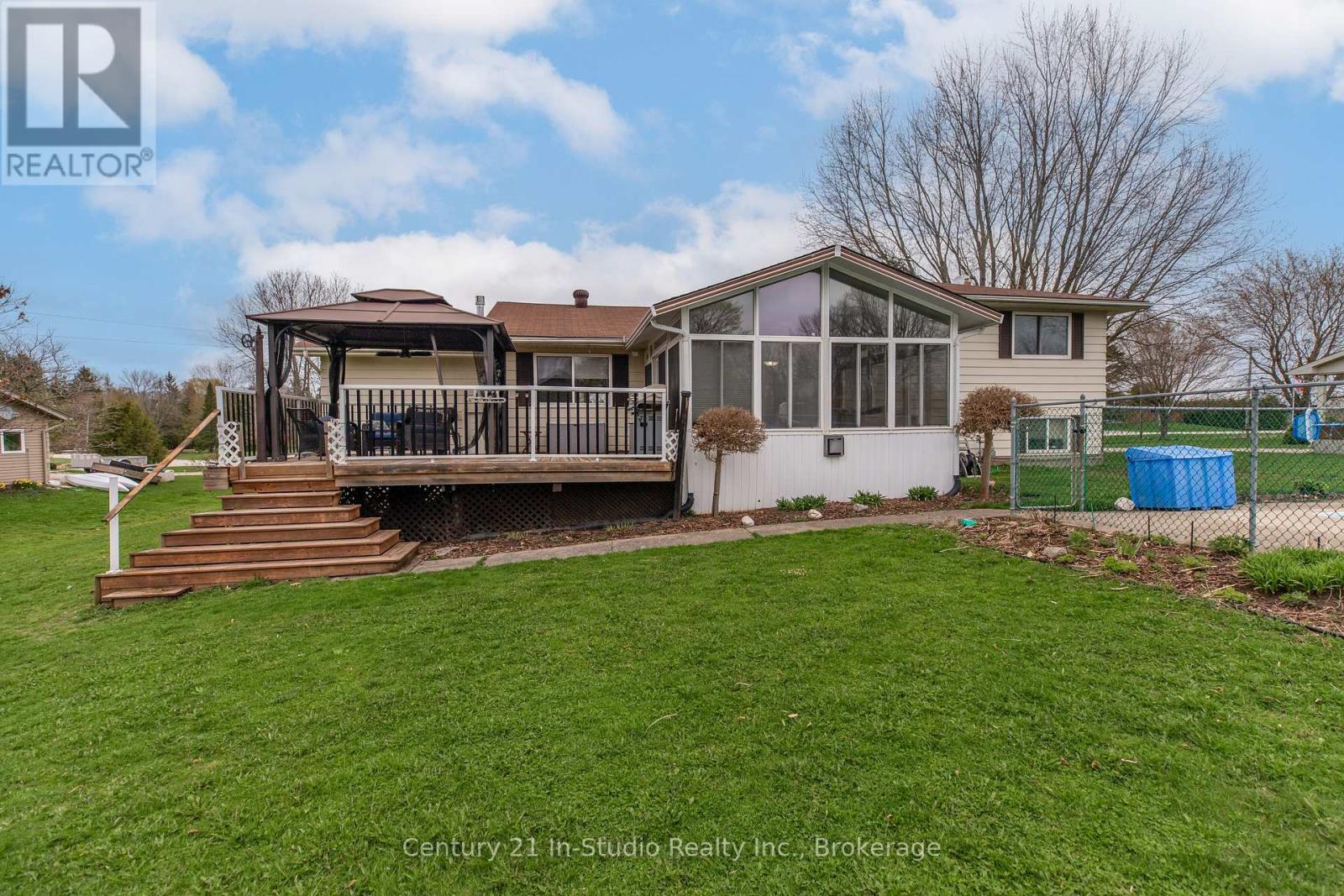 54 George Street, Chatsworth, Ontario  N0H 1G0 - Photo 4 - X12136228