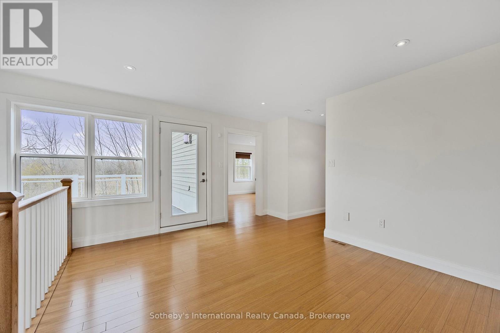 2 Swan Lane, Tay, Ontario  L0K 1R0 - Photo 31 - S12136538