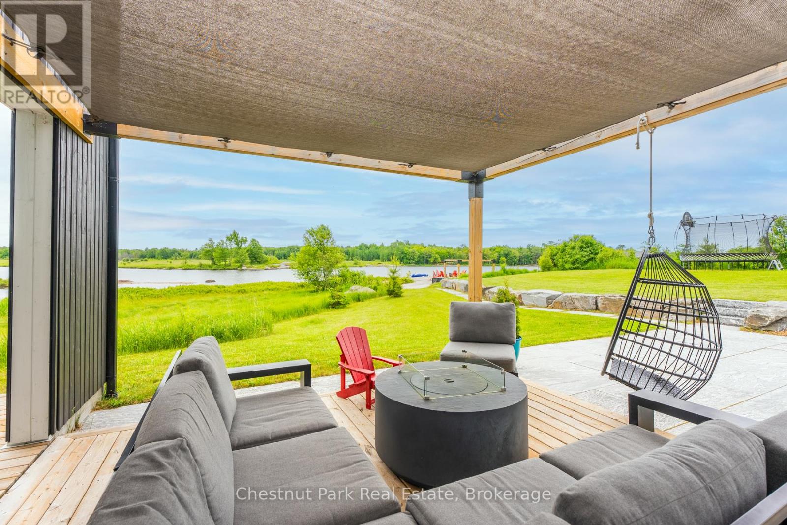 1594 Doe Lake Road, Gravenhurst, Ontario  P1P 1R3 - Photo 32 - X12136428