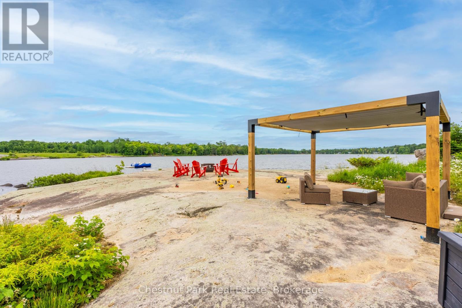 1594 Doe Lake Road, Gravenhurst, Ontario  P1P 1R3 - Photo 34 - X12136428