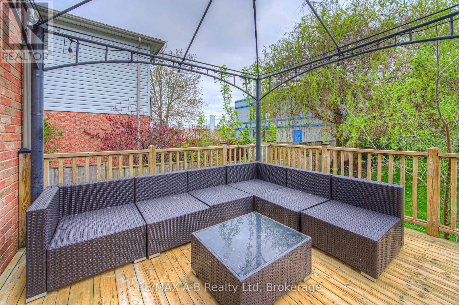 290 Norman Street, Stratford, Ontario  N5A 7Y3 - Photo 32 - X12137041