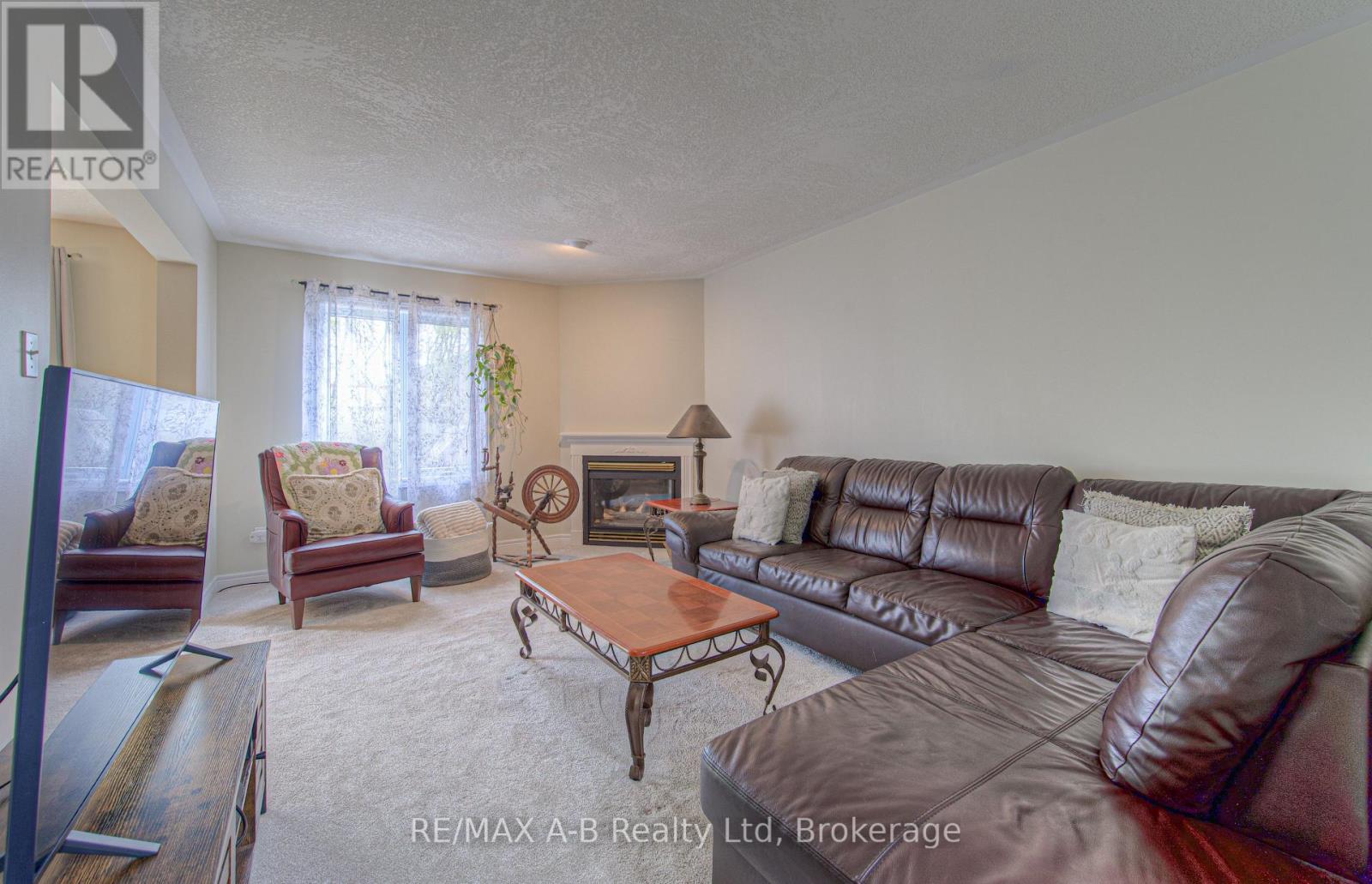290 Norman Street, Stratford, Ontario  N5A 7Y3 - Photo 7 - X12137041