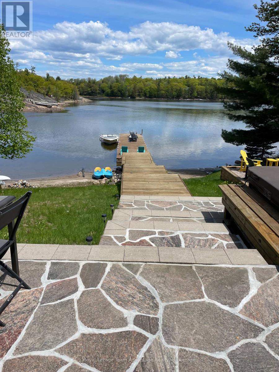 18 Pine Valley Drive, Carling, Ontario  P0G 1G0 - Photo 27 - X12137244