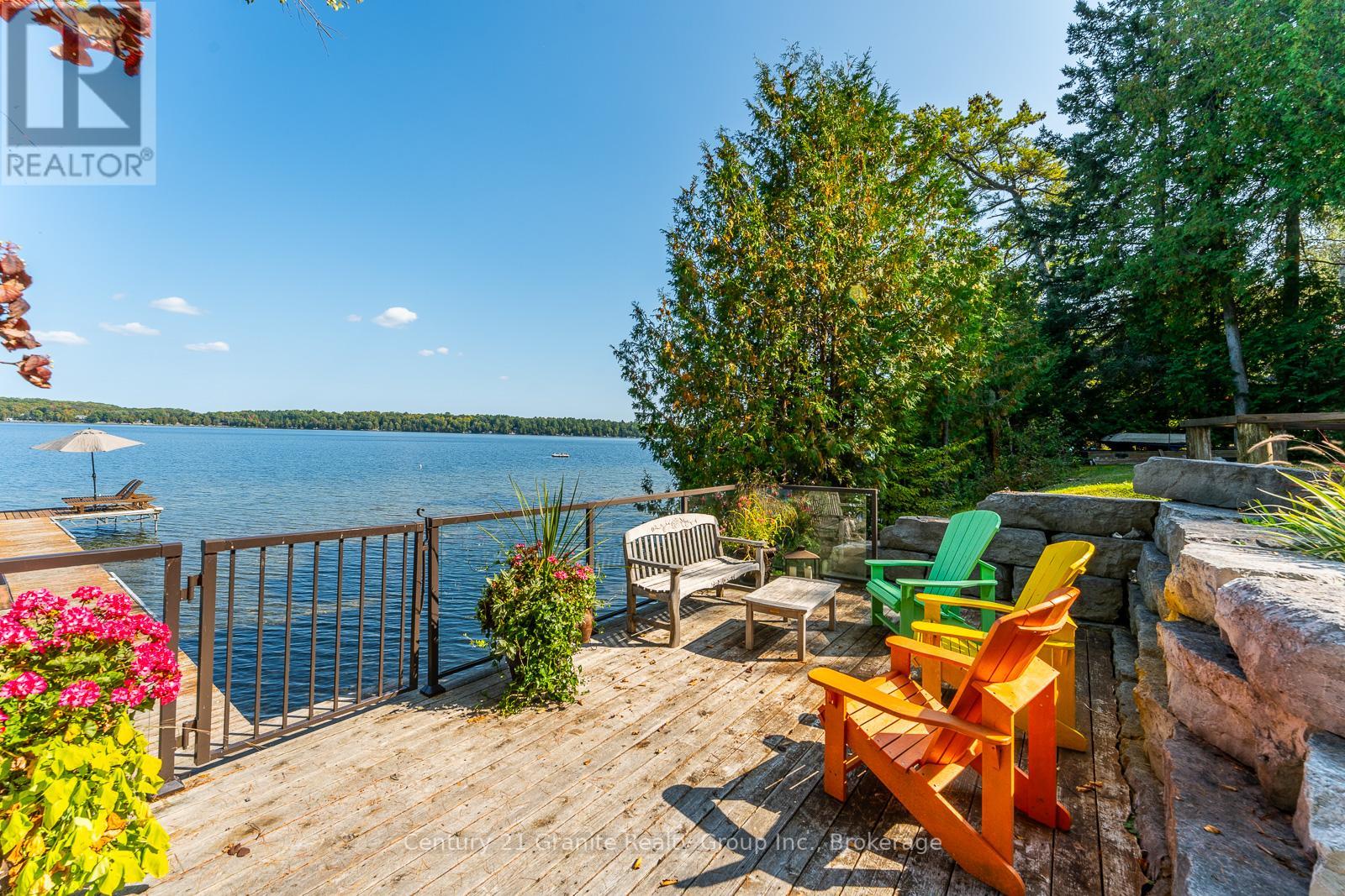 118 Griffin Drive, Kawartha Lakes, Ontario  K0M 1K0 - Photo 2 - X12137274