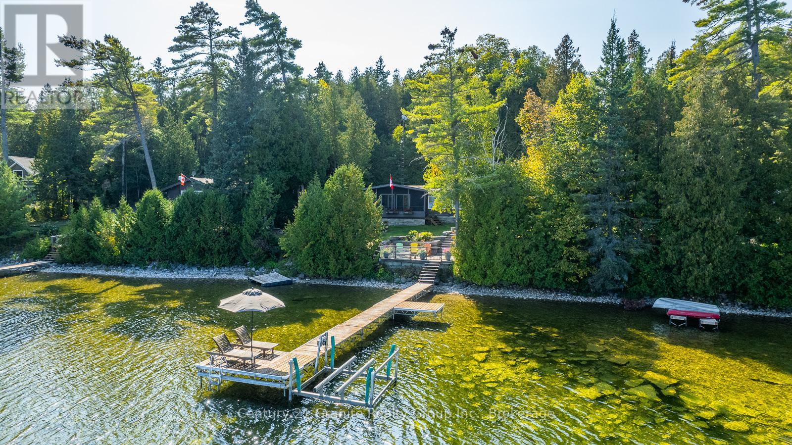 118 Griffin Drive, Kawartha Lakes, Ontario  K0M 1K0 - Photo 4 - X12137274