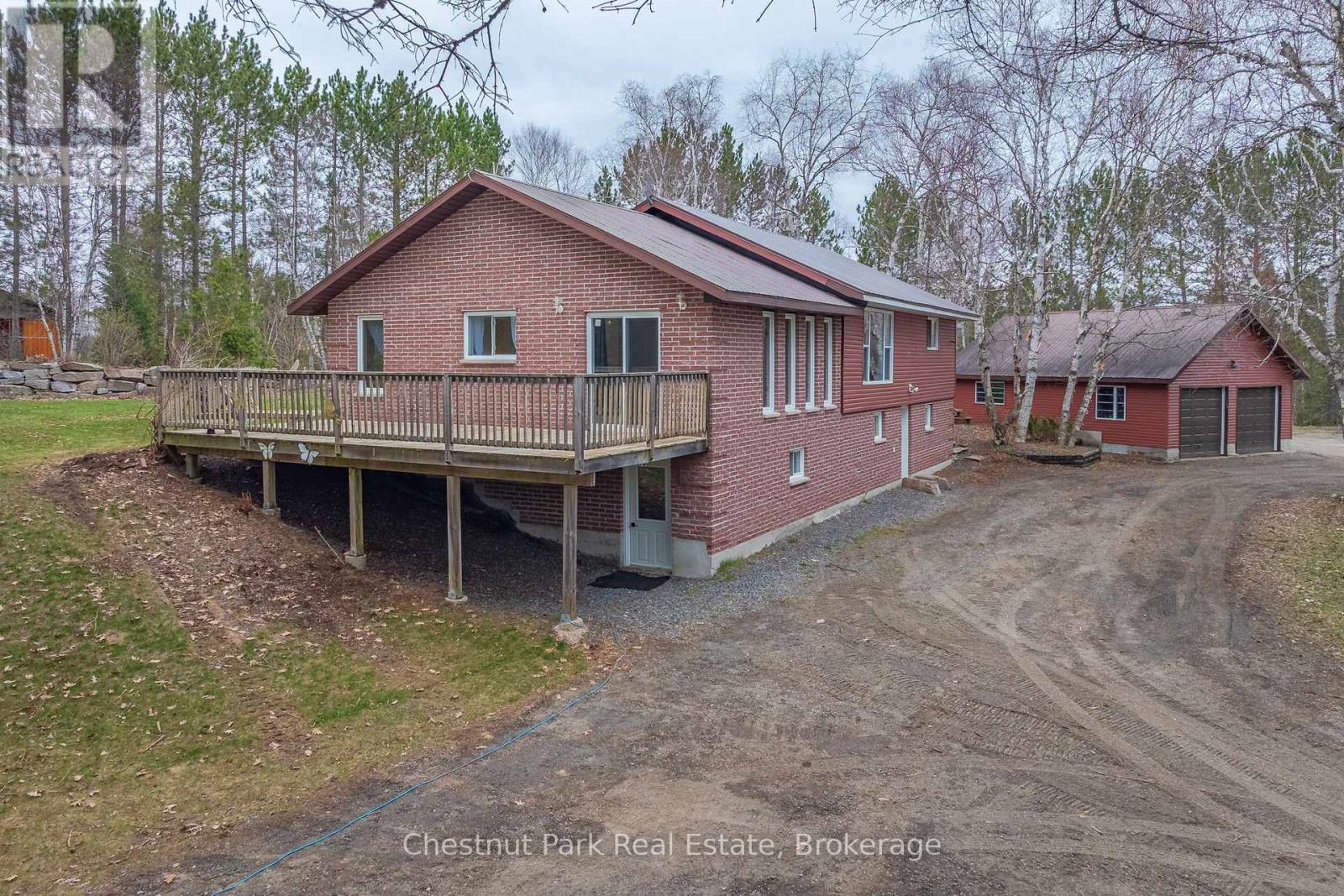 316 Goreville Road, Machar, Ontario  P0A 1X0 - Photo 3 - X12137287