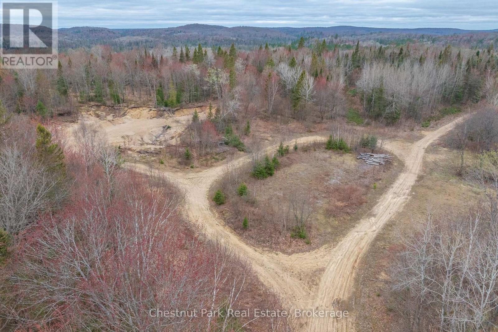 316 Goreville Road, Machar, Ontario  P0A 1X0 - Photo 39 - X12137287