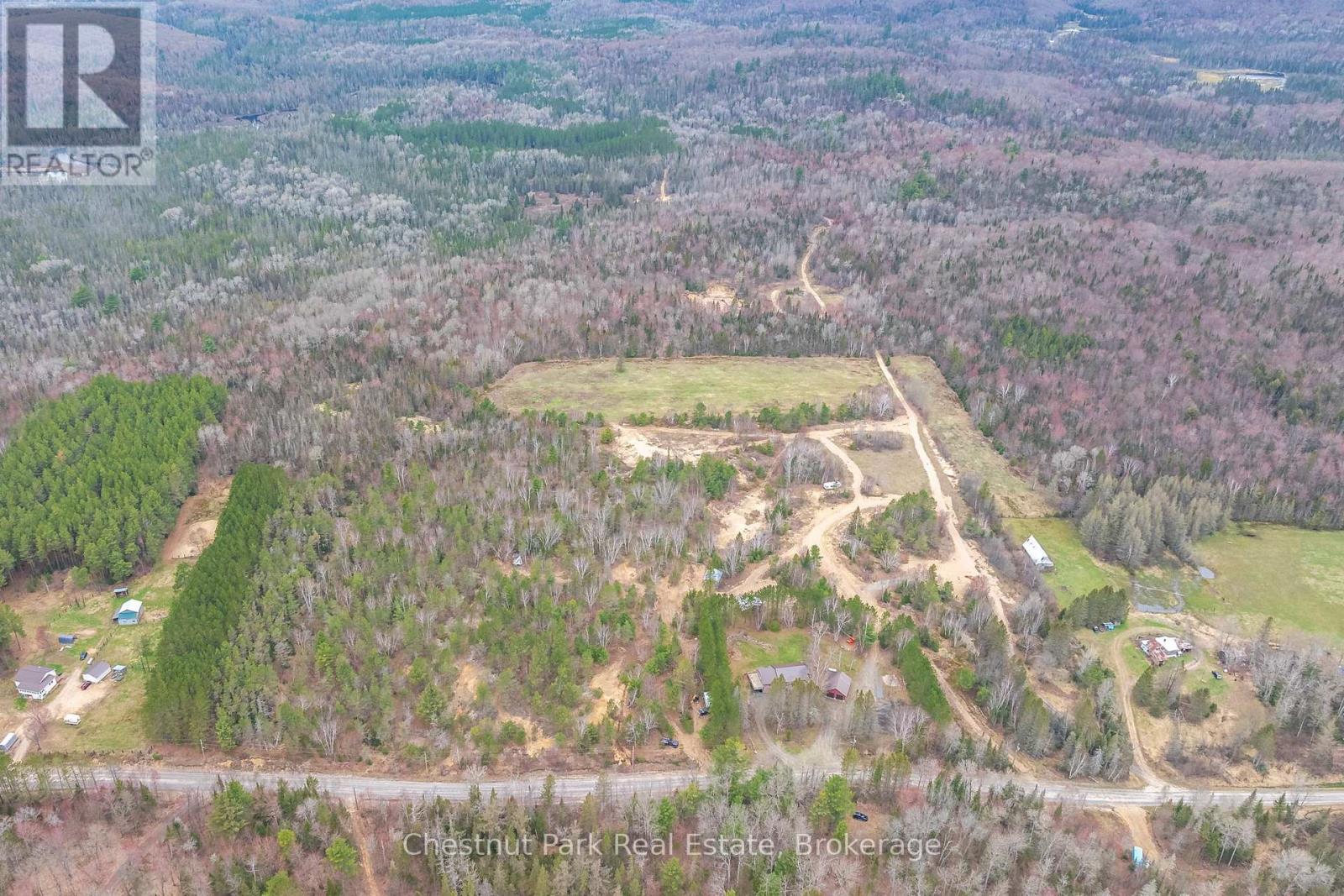 316 Goreville Road, Machar, Ontario  P0A 1X0 - Photo 4 - X12137287