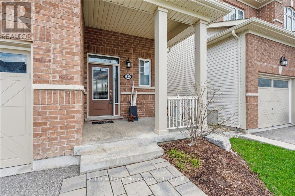 33 Mcfarlane Crescent, Centre Wellington, Ontario  N1M 0G3 - Photo 3 - X12137457