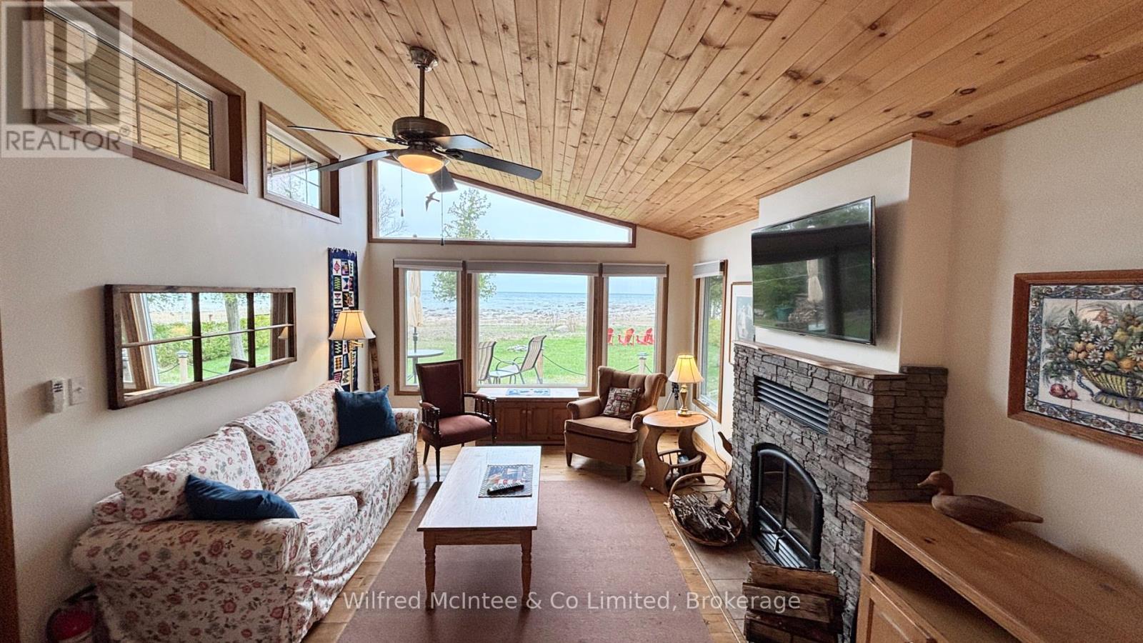 1282 2nd Avenue S, Native Leased Lands, Ontario  N0H 2G0 - Photo 19 - X12137601