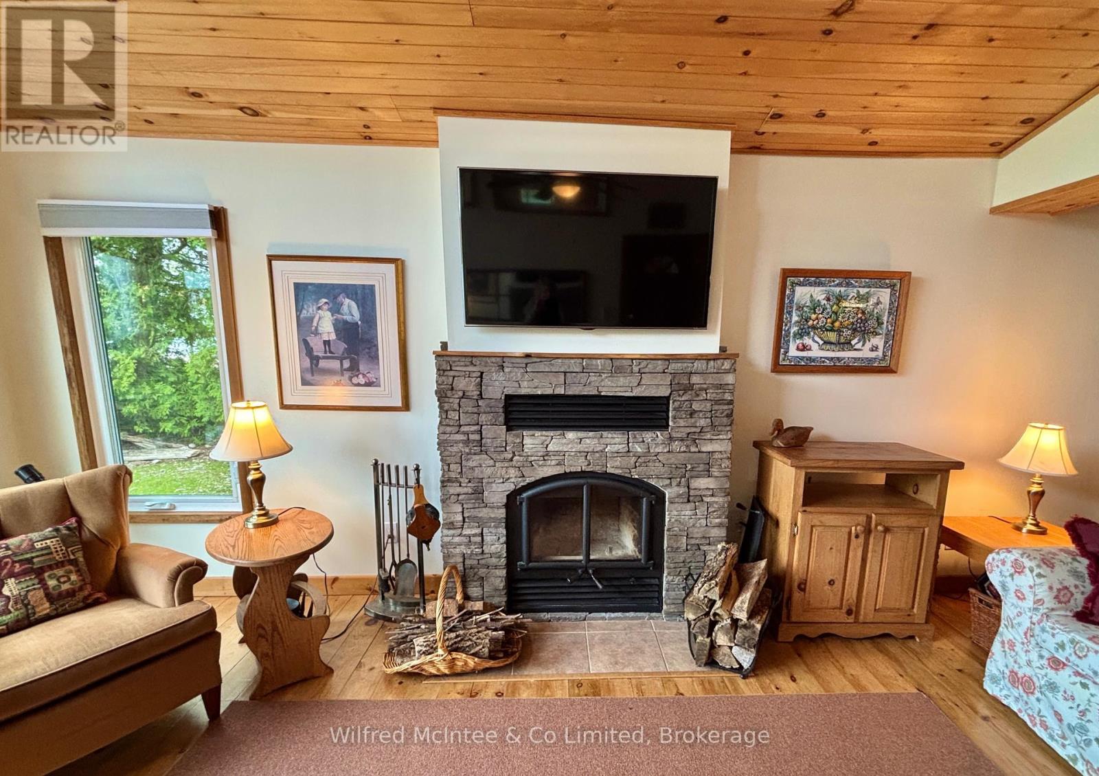 1282 2nd Avenue S, Native Leased Lands, Ontario  N0H 2G0 - Photo 20 - X12137601