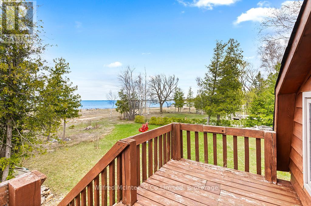 1282 2nd Avenue S, Native Leased Lands, Ontario  N0H 2G0 - Photo 46 - X12137601