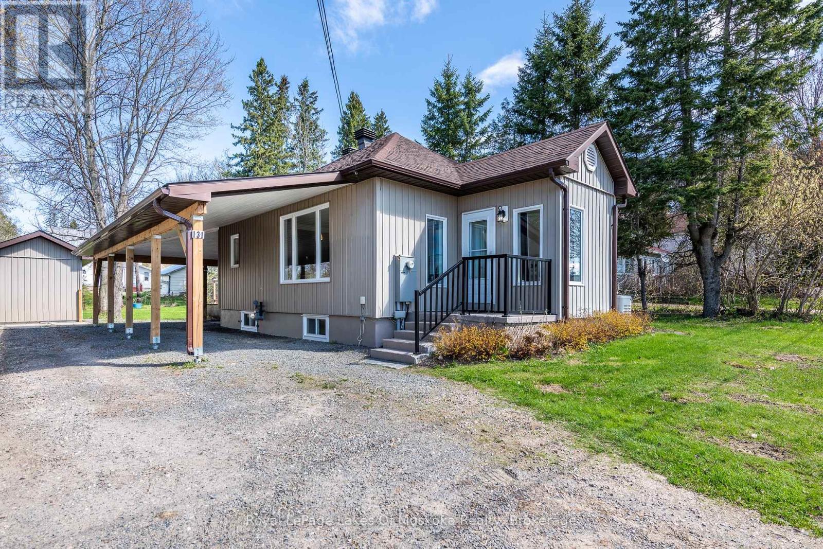 131 HUSTON STREET, Burk's Falls, Ontario