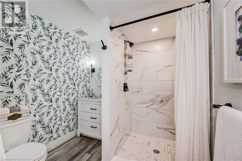920 Orr Court, Kitchener, Ontario  N2R 1R4 - Photo 42 - 40725850