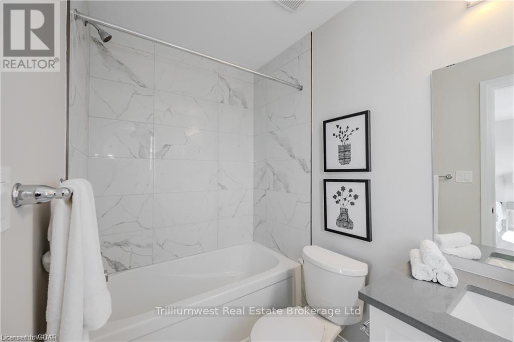 73 Ayr Meadows Crescent, North Dumfries, Ontario  N0B 1E0 - Photo 23 - X12137946