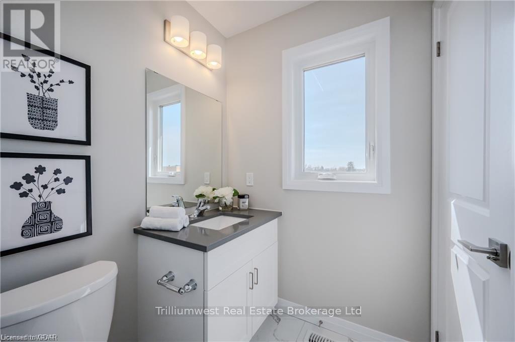73 Ayr Meadows Crescent, North Dumfries, Ontario  N0B 1E0 - Photo 24 - X12137946