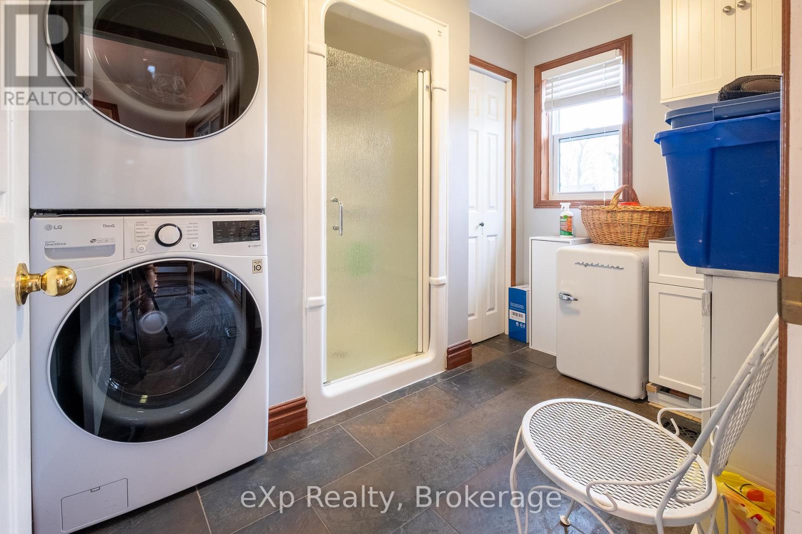394213 Concession 2, West Grey, Ontario  N0C 1H0 - Photo 11 - X12138100