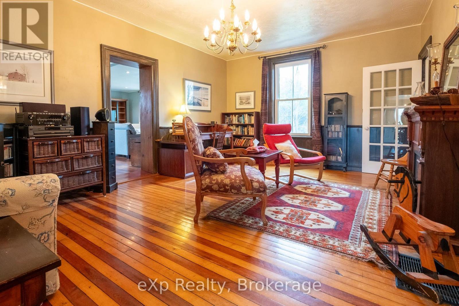 394213 Concession 2, West Grey, Ontario  N0C 1H0 - Photo 16 - X12138100