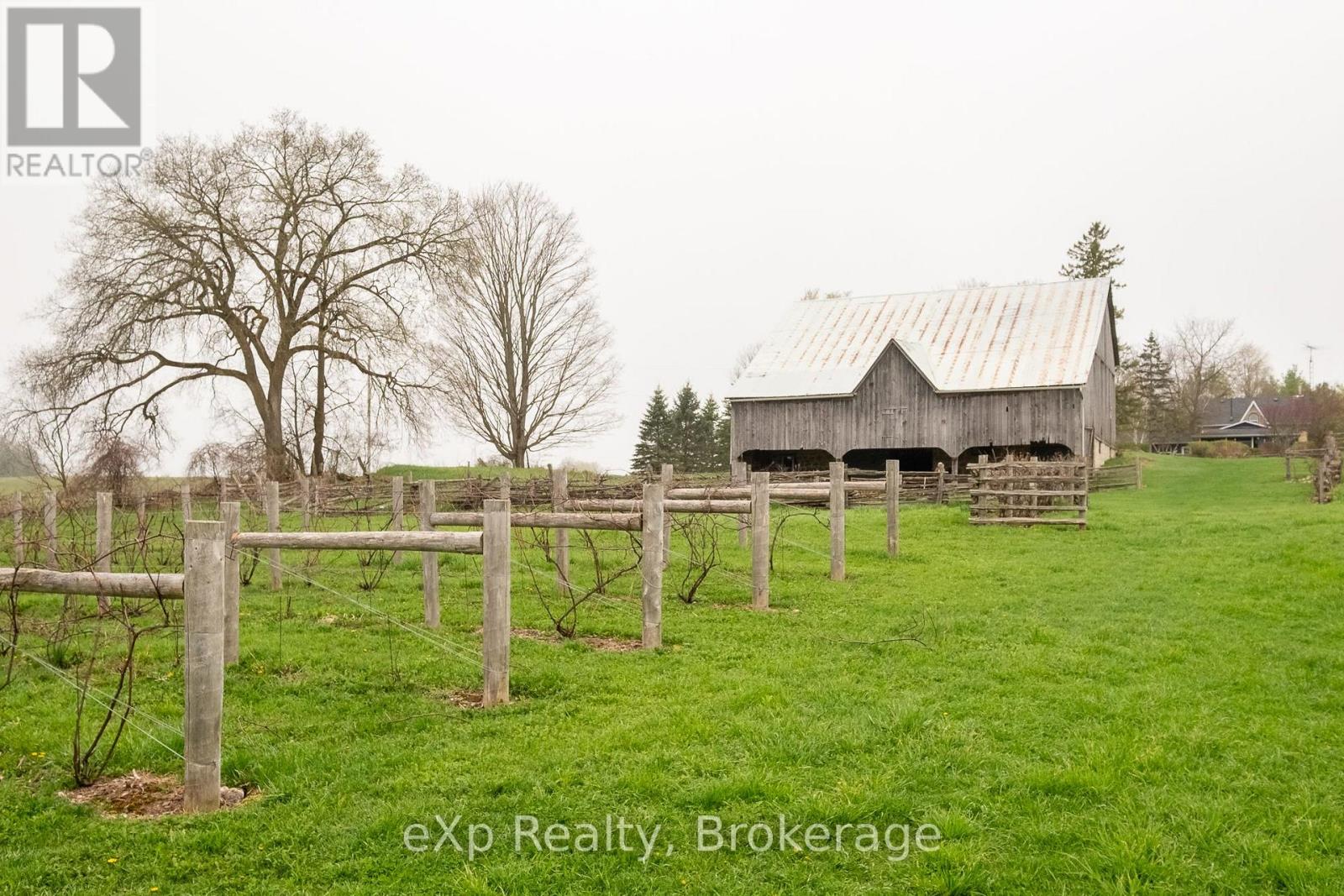 394213 Concession 2, West Grey, Ontario  N0C 1H0 - Photo 37 - X12138100
