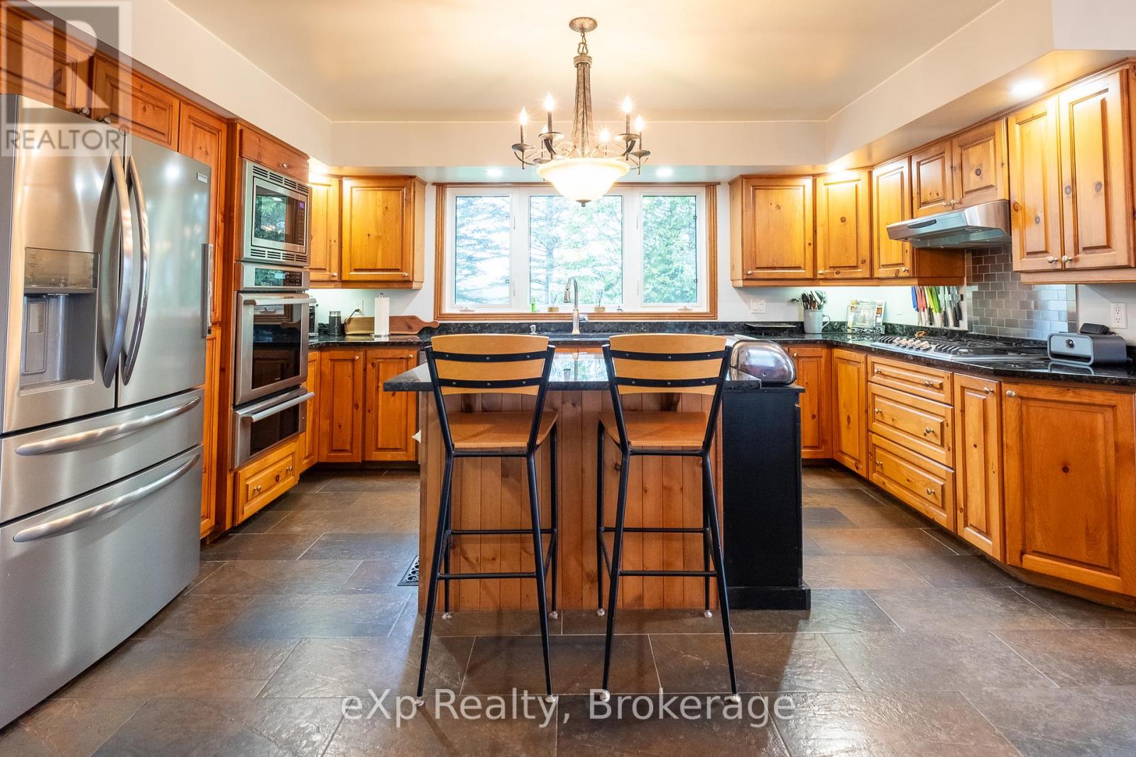394213 Concession 2, West Grey, Ontario  N0C 1H0 - Photo 8 - X12138100