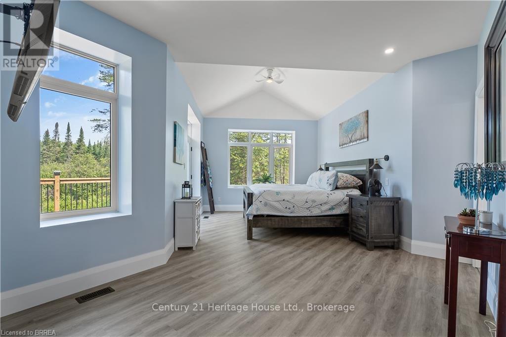 115 Old Rainy Lake Road, Mcmurrich/monteith, Ontario  P0A 1Y0 - Photo 17 - X12138103