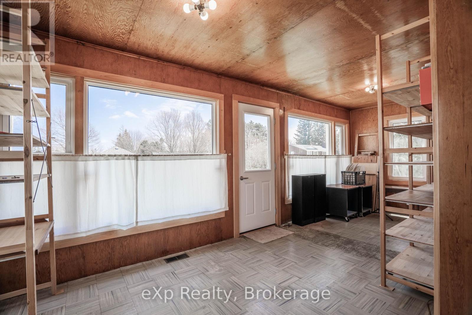 4 Alexander Street, Northern Bruce Peninsula, Ontario  N0H 1W0 - Photo 15 - X12138133