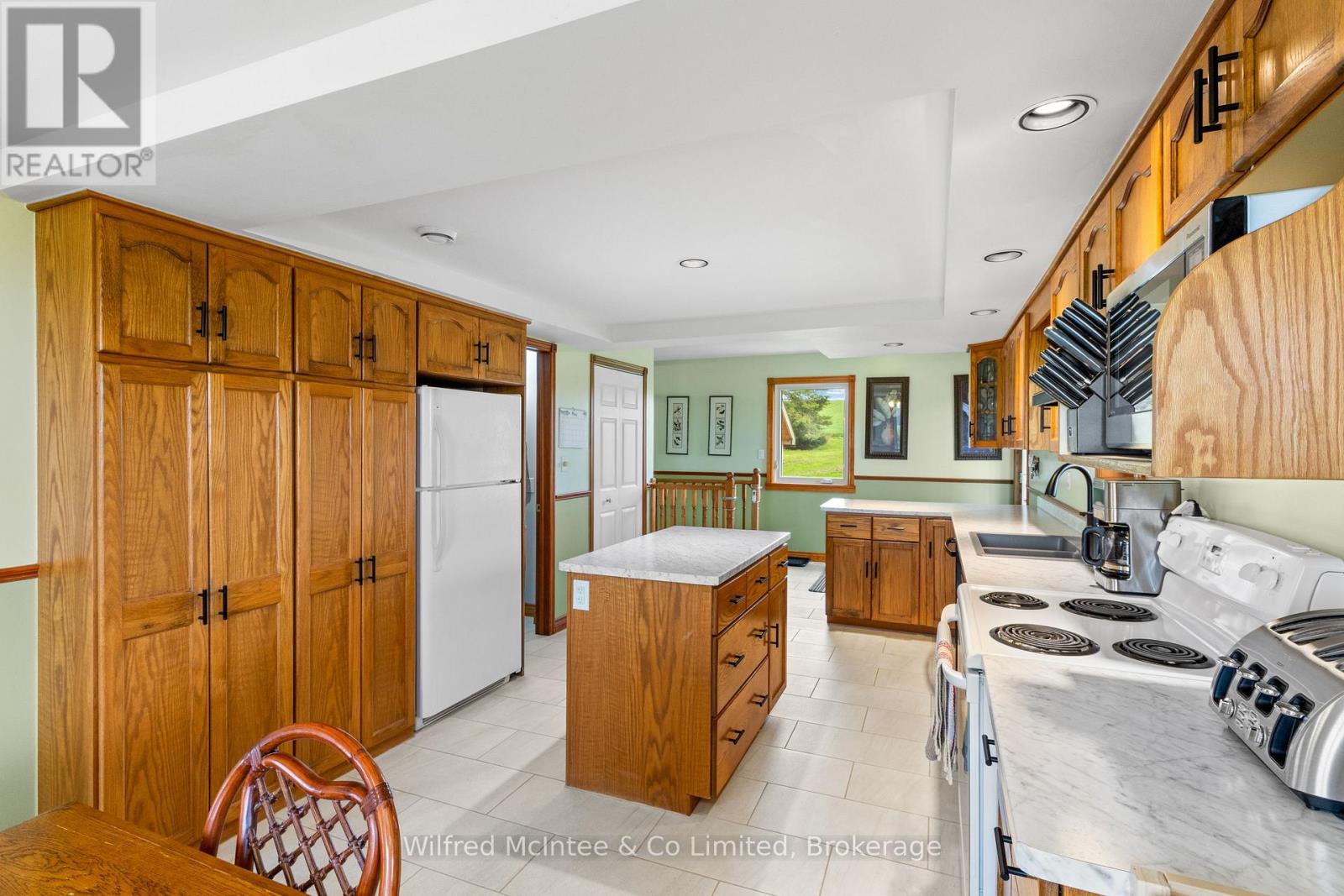 1354 Bruce Road 17 Road, Arran-Elderslie, Ontario  N0H 2C6 - Photo 14 - X12138755