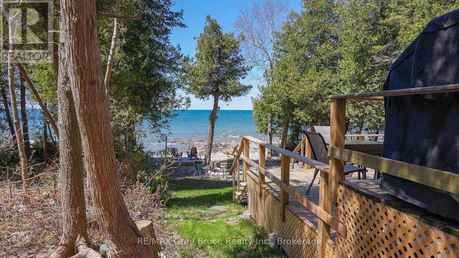725 Bruce Road 13 Road, Native Leased Lands, Ontario  N0H 2L0 - Photo 36 - X12138886