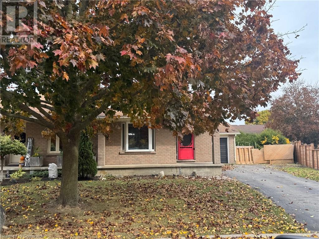 26 Polley Place, Stratford, Ontario  N4Z 1C9 - Photo 2 - 40725863