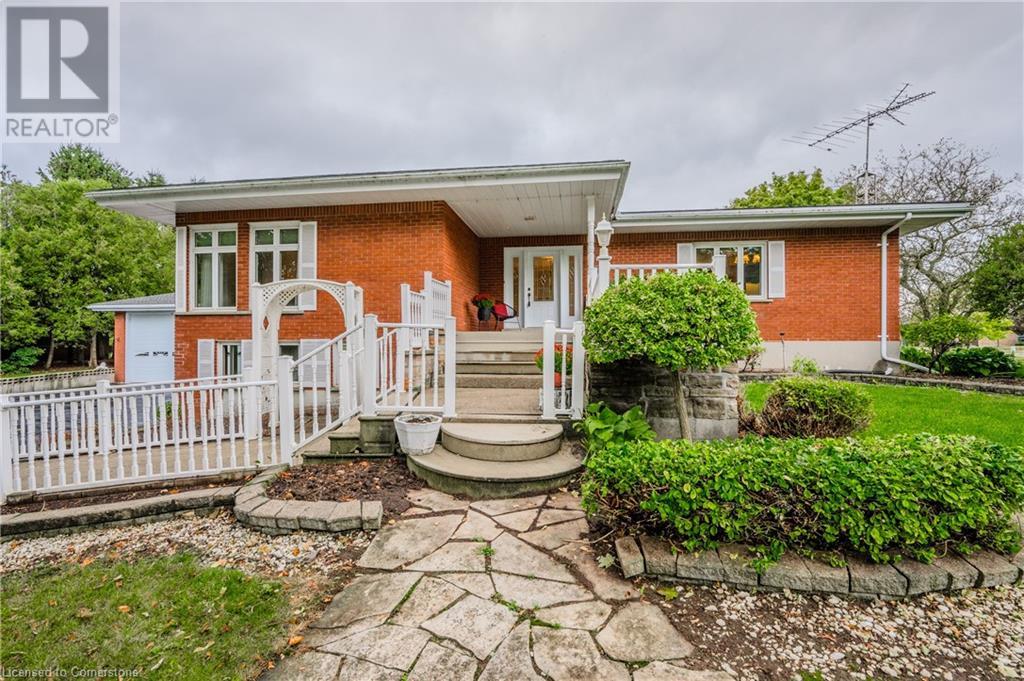 186 Napier Street, Mitchell, Ontario  N0K 1N0 - Photo 7 - 40727126