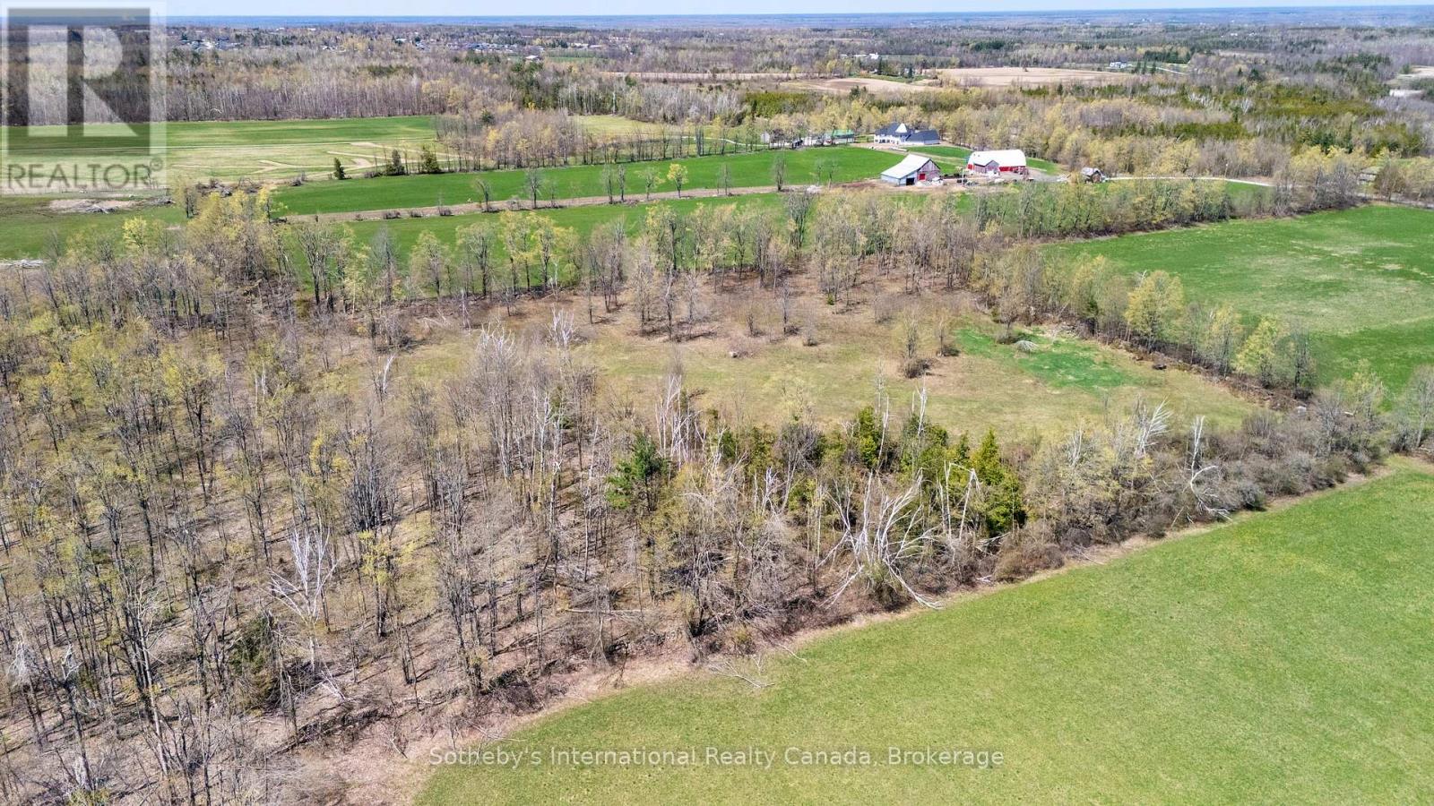 1614 Horseshoe Valley Road E, Oro-Medonte, Ontario  L0K 1E0 - Photo 14 - S12139584