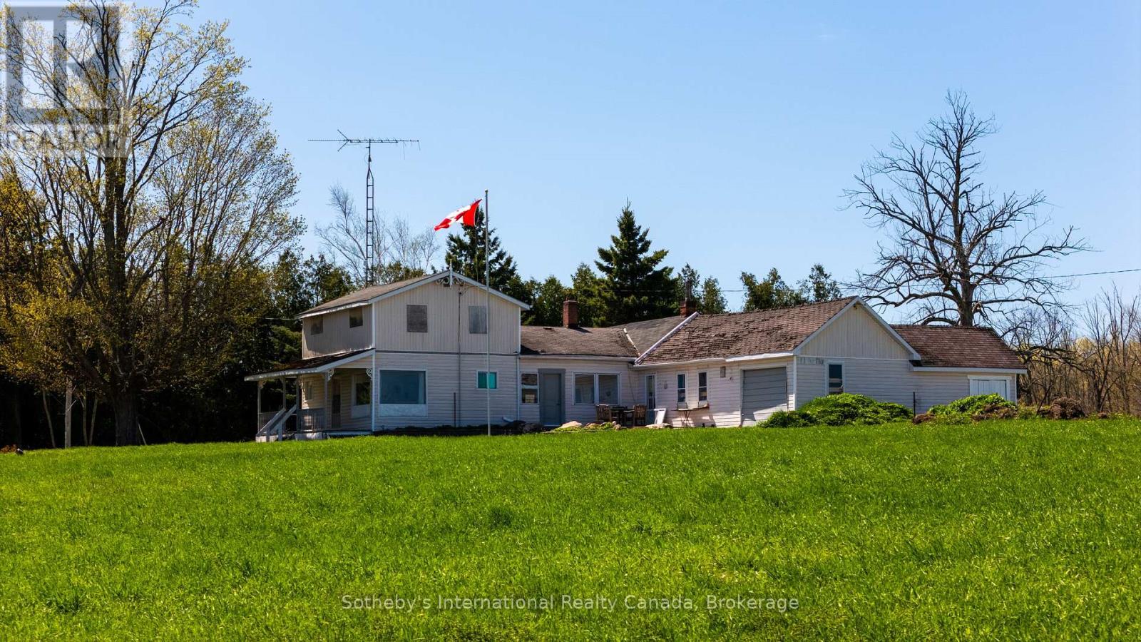 1614 Horseshoe Valley Road E, Oro-Medonte, Ontario  L0K 1E0 - Photo 19 - S12139584