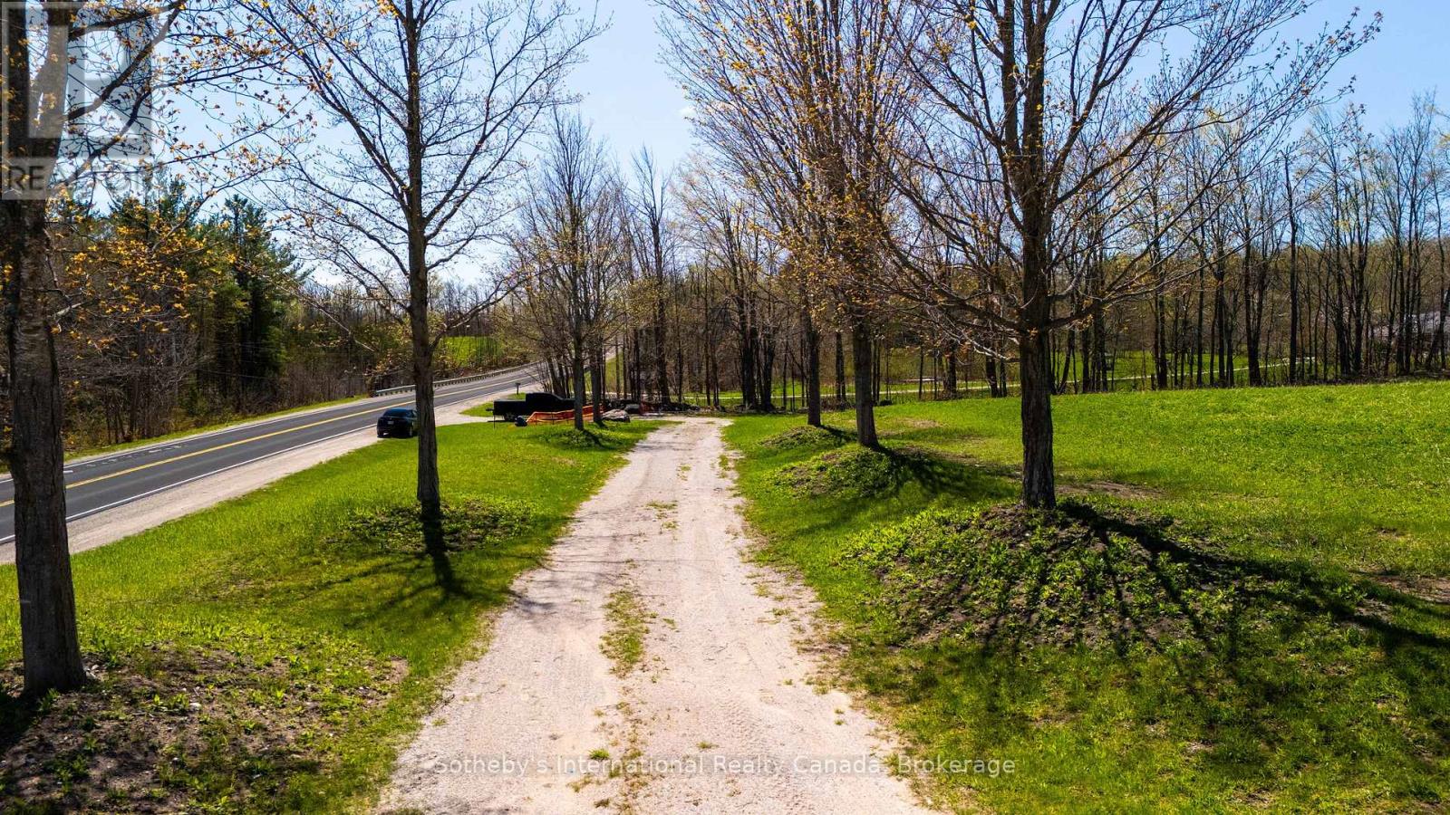 1614 Horseshoe Valley Road E, Oro-Medonte, Ontario  L0K 1E0 - Photo 28 - S12139584