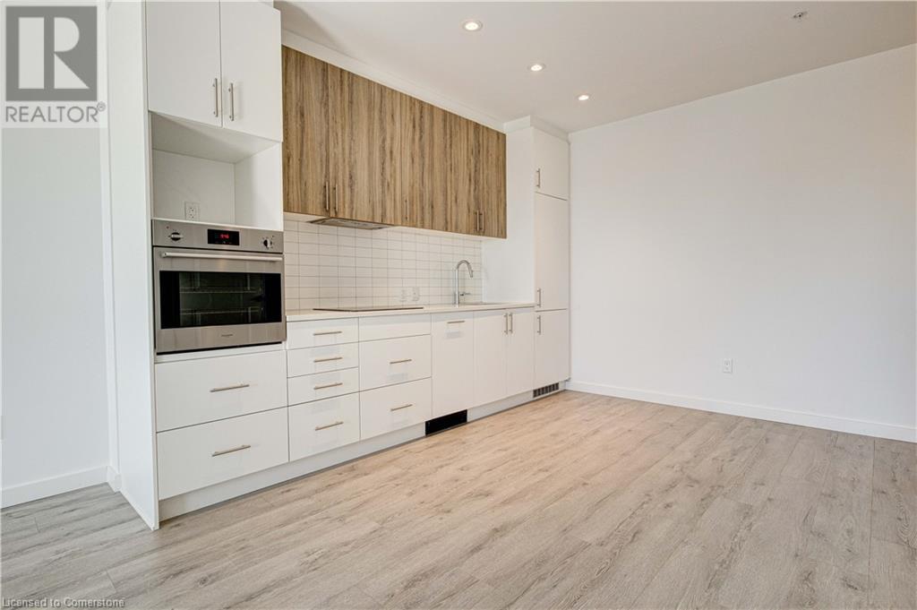 181 King Street S Unit# 1610, Waterloo, Ontario  N2J 0E7 - Photo 3 - 40724970